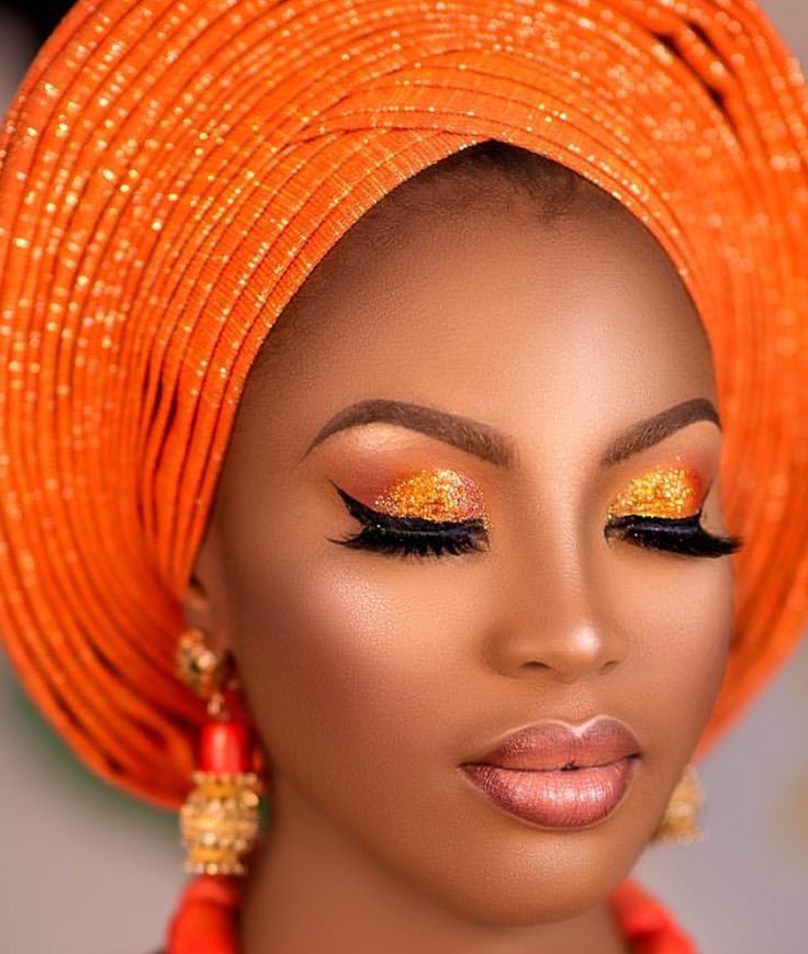 Avon Makeup - Foundations, Lipsticks, Mascaras and More