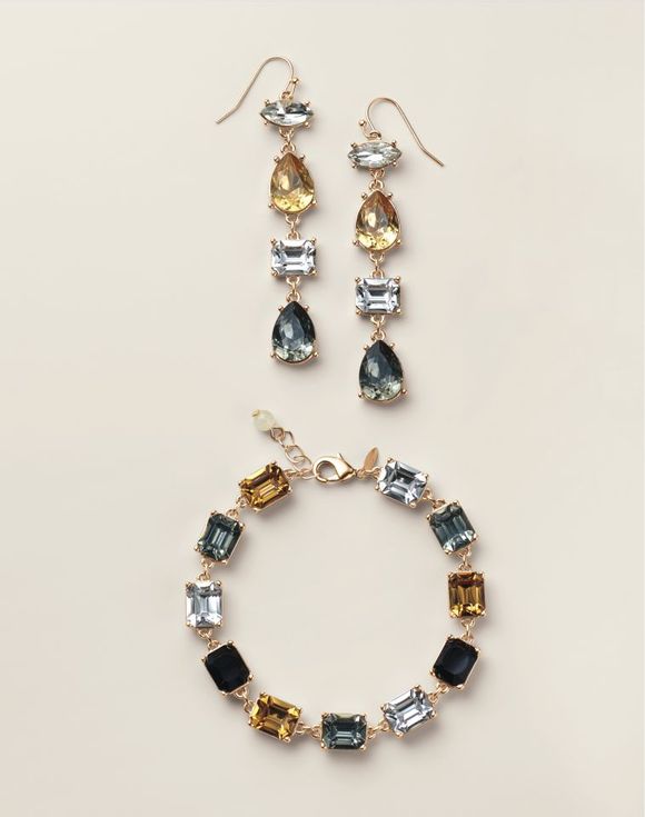 Avon Jewelry - Stylish Necklaces, Earrings and Bracelets